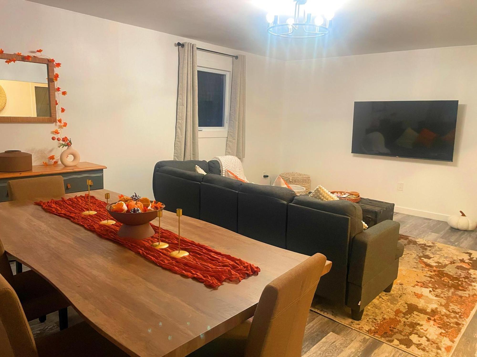 Private Cottage With Huge Private Dog Park! Barrys Bay Ngoại thất bức ảnh