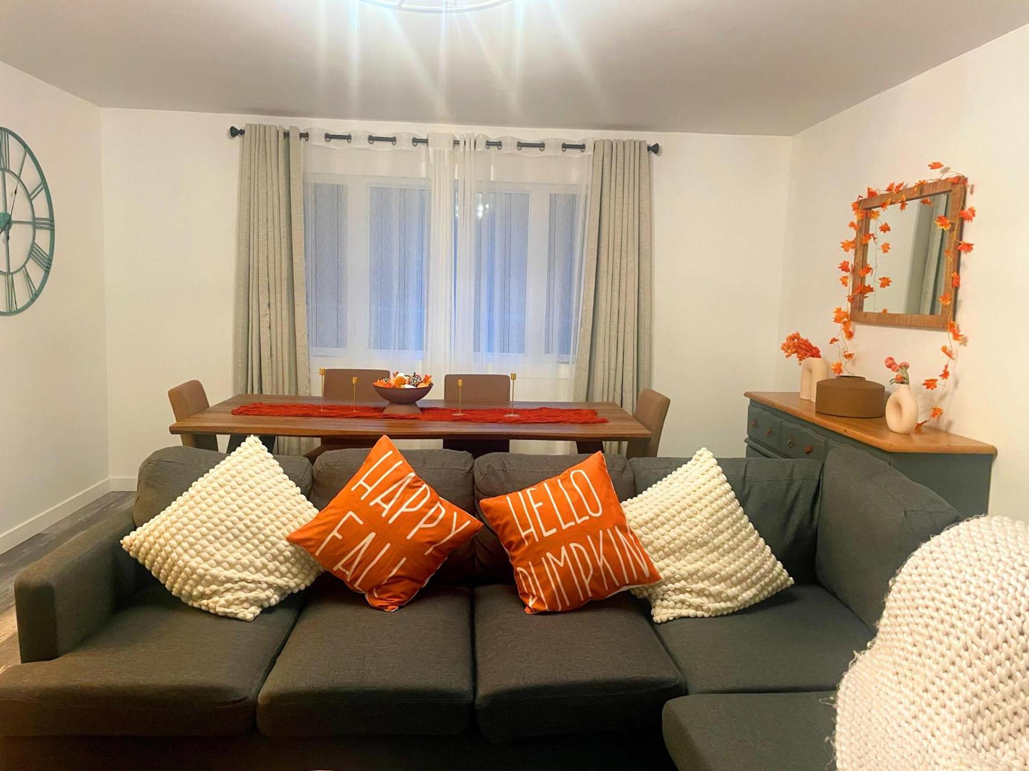 Private Cottage With Huge Private Dog Park! Barrys Bay Ngoại thất bức ảnh
